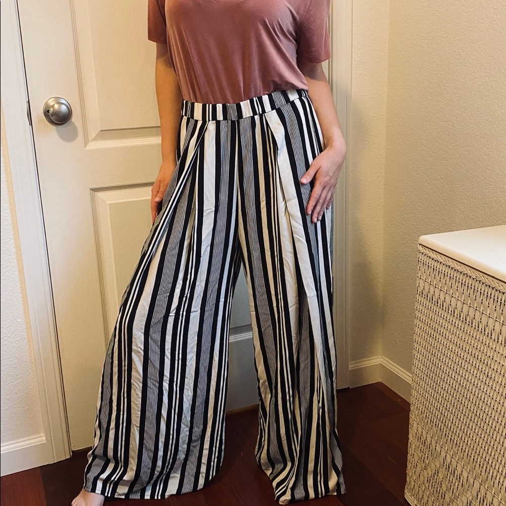 Jumpsuit flowy pants